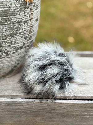 Siberian Faux Fur Pom Pom