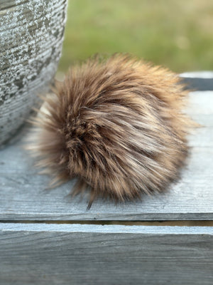 Toasted Marshmallow Faux Fur Pom Pom