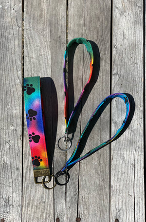 Rainbow Tie Dye Paw Print Wristlet Key Fob, Colorful Wrist Key Chain Holder, Cute Wristlet Keychain, Fabric Keyring Strap
