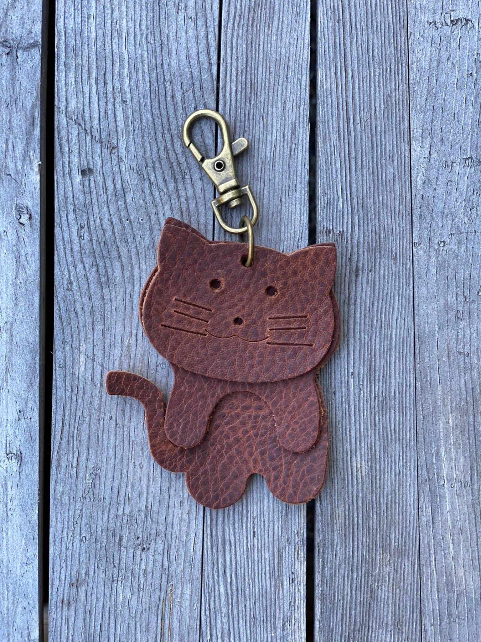 Leather Cat Keyring Purse Charm, Bag Clip on Cat Fob, Cute Cat Lovers Accessory