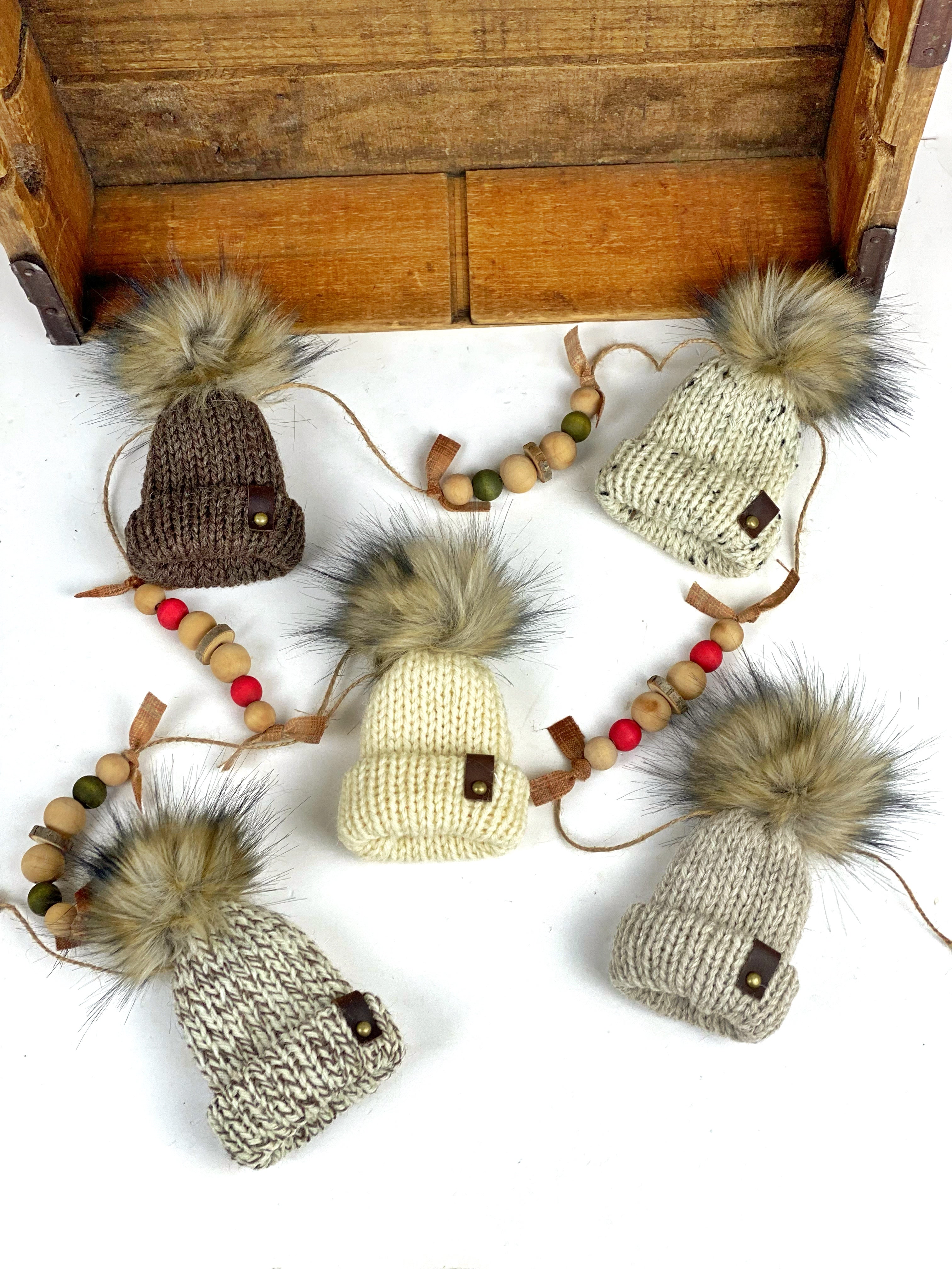 Fishermens Wool Mini Knit Hat Ornament Garland, Folded Brim Tiny Hat Ornaments, Miniature Beanie Christmas Garland Decor, Holiday Decorations