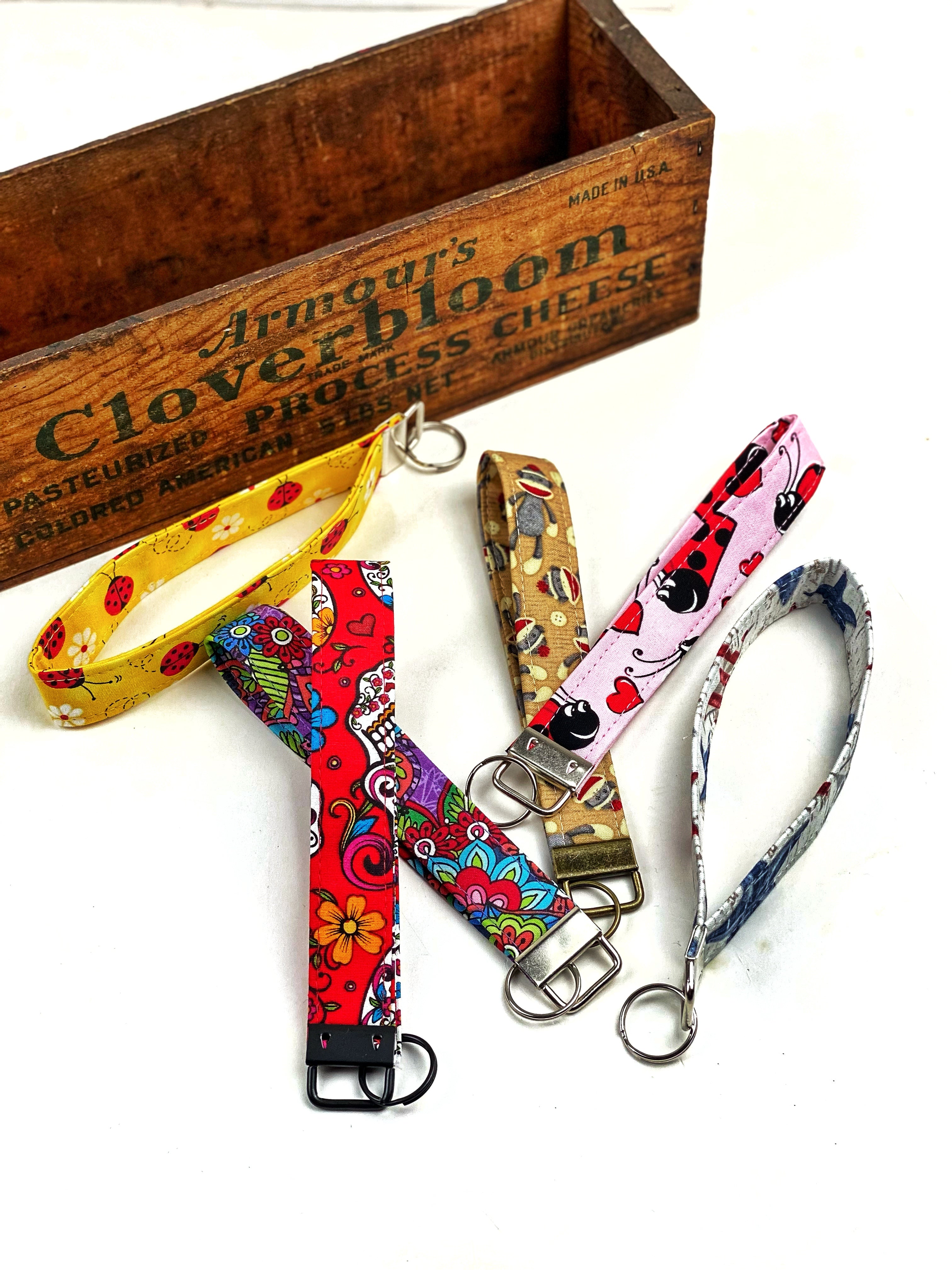 Assorted Cotton Wristlet Key Fob, Cotton Wrist Key Chain Holder, Cute Wristlet Keychain