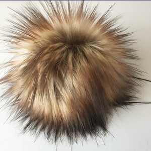 Toasted Marshmallow Faux Fur Pom Pom - KitchenKlutter